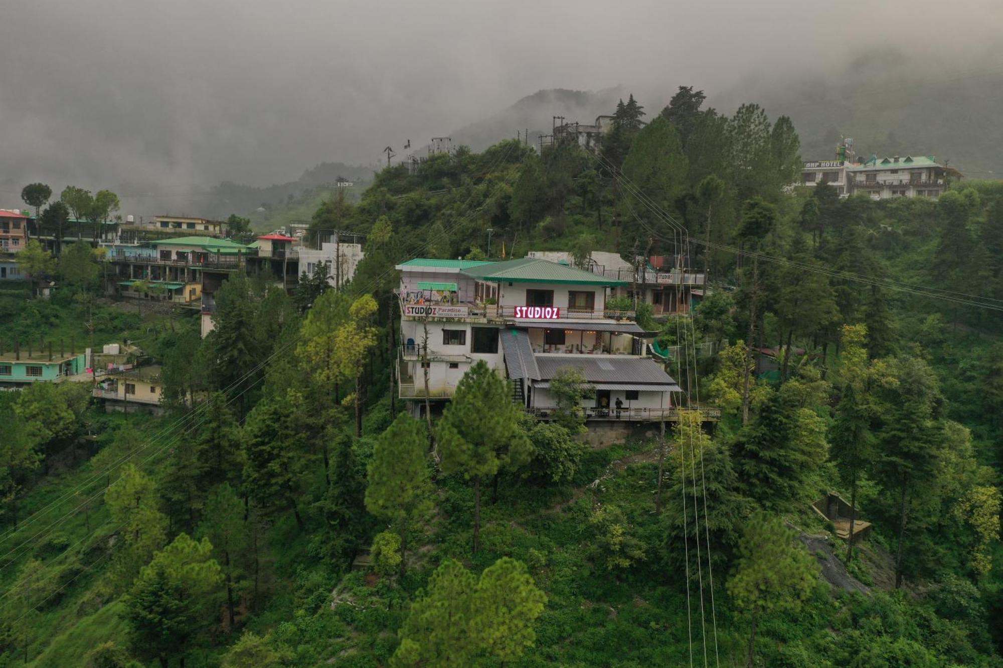 Studioz Paradise Hills Mussoorie Exteriör bild