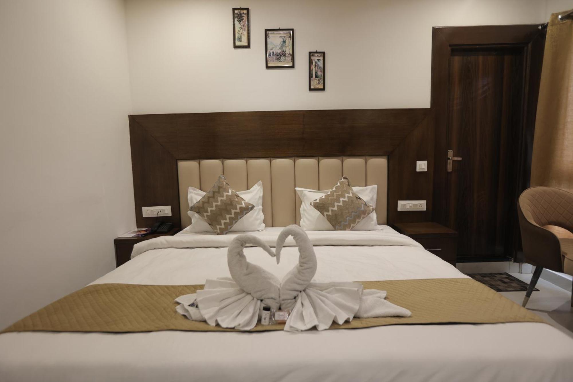 Studioz Paradise Hills Mussoorie Exteriör bild
