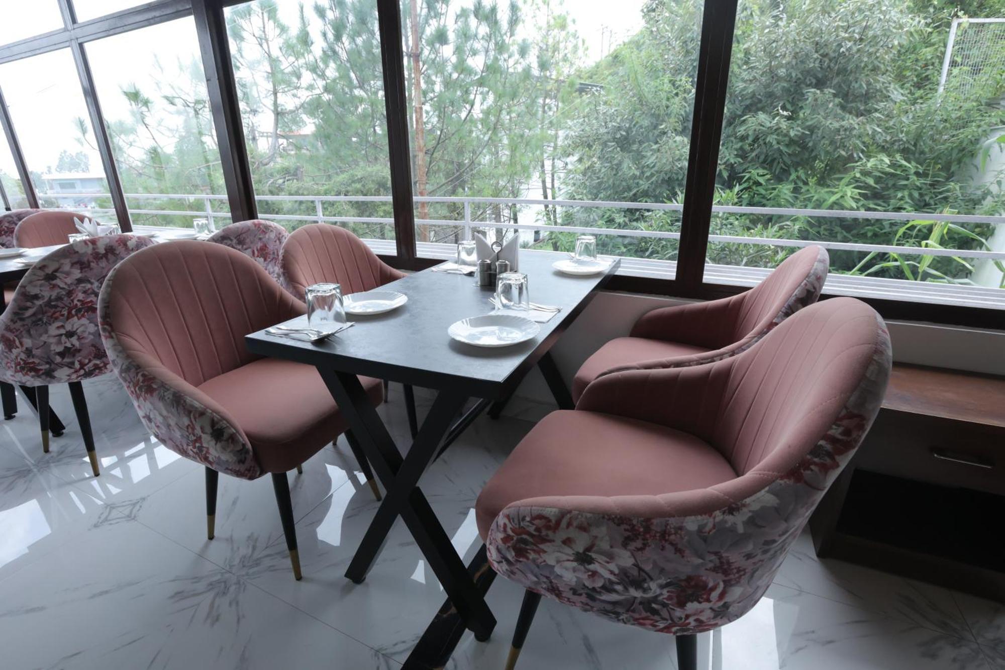 Studioz Paradise Hills Mussoorie Exteriör bild