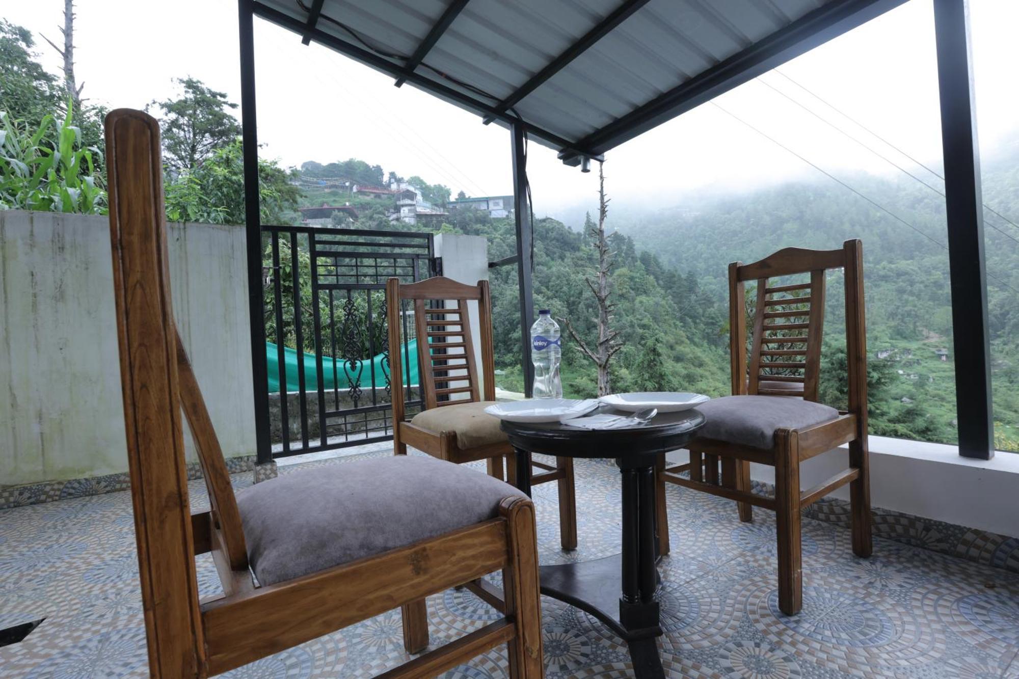 Studioz Paradise Hills Mussoorie Exteriör bild