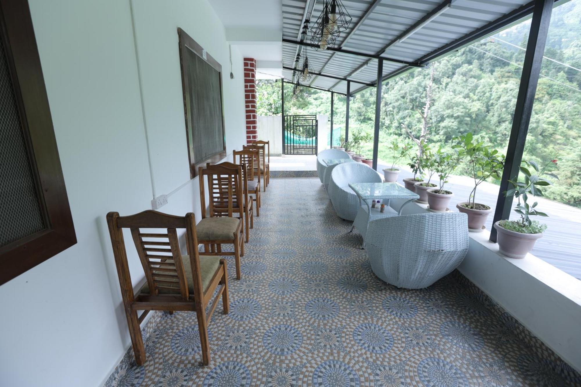 Studioz Paradise Hills Mussoorie Exteriör bild